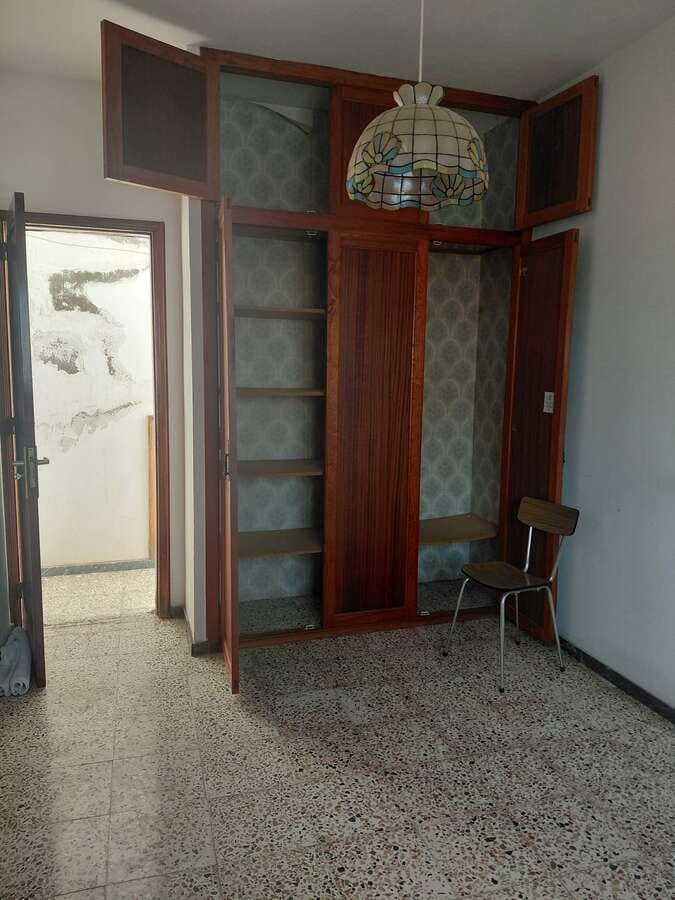 4 slaapkamer Finca/Landhuis te koop in Arrecife met garage - € 300.000 (Ref: 9798532)
