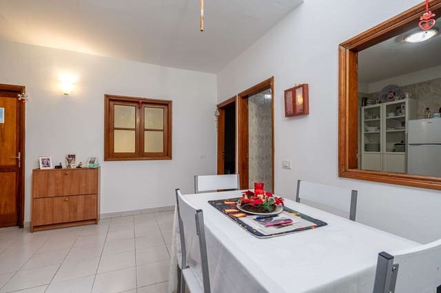 3 camera da letto Finca/Casa di Campagna in vendita in La Santa, Tinajo con garage - 320.000 € (Rif: 9798533)
