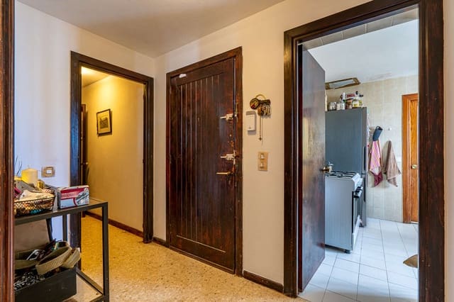 3 quarto Apartamento para venda em Arrecife - 205 000 € (Ref: 9800307)