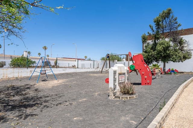 3 quarto Apartamento para venda em Arrecife - 205 000 € (Ref: 9800307)