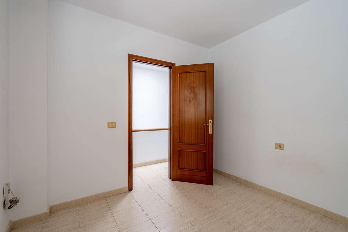 3 quarto Moradia Geminada para venda em Arrecife - 284 500 € (Ref: 9800975)