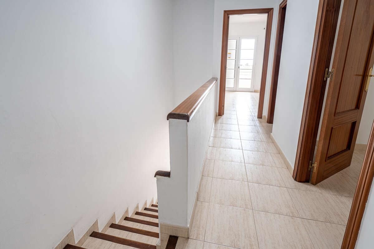 3 quarto Moradia Geminada para venda em Arrecife - 284 500 € (Ref: 9800975)