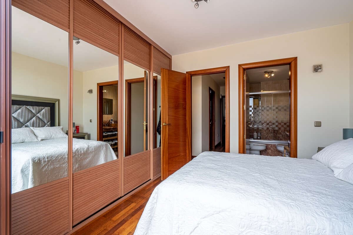3 chambre Appartement à vendre à Arrecife avec garage - 285 000 € (Ref: 9813623)