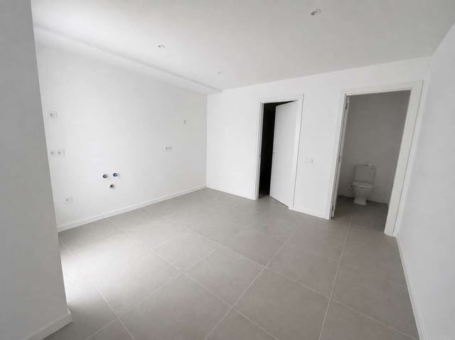 3 sypialnia Dom blizniak na sprzedaż w Arrecife - 250 000 € (Ref: 9815392)