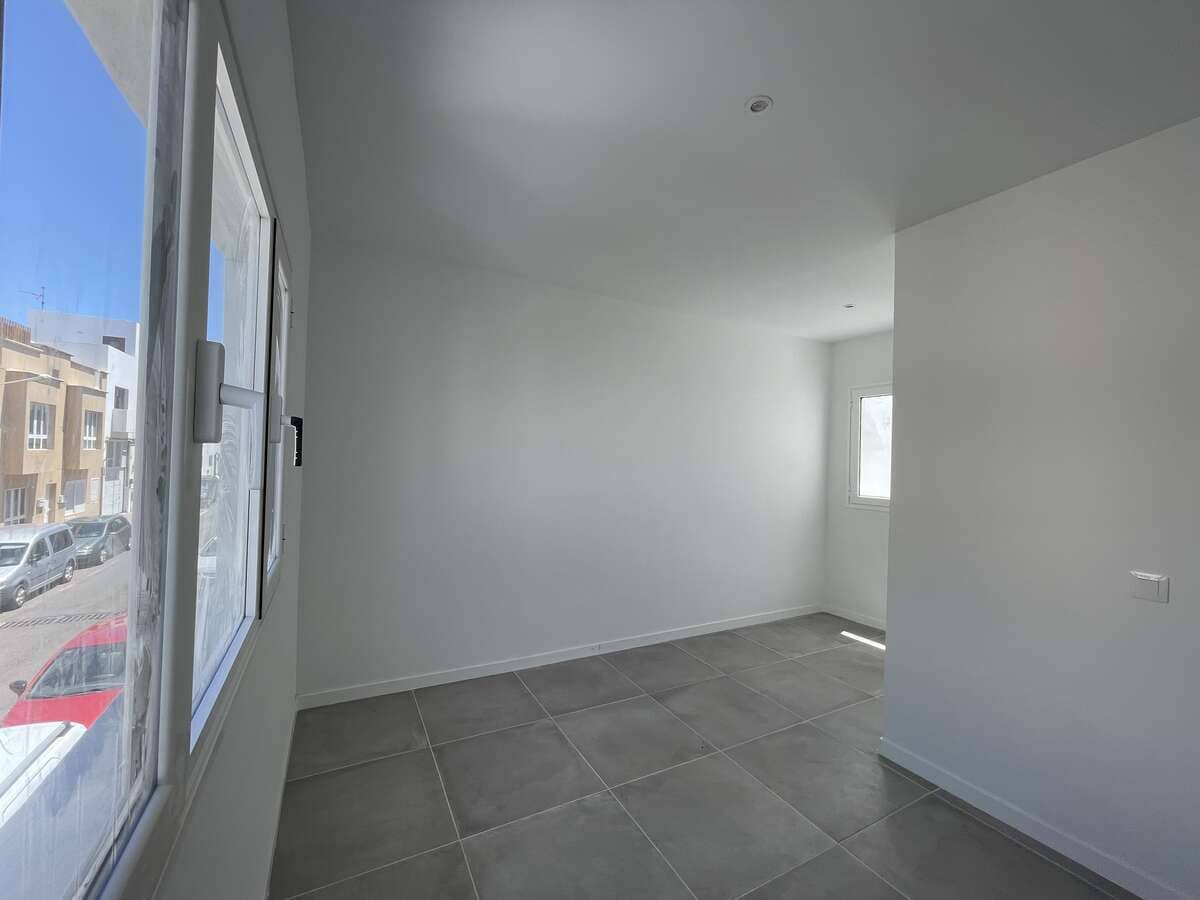 3 sypialnia Dom blizniak na sprzedaż w Arrecife - 250 000 € (Ref: 9815392)