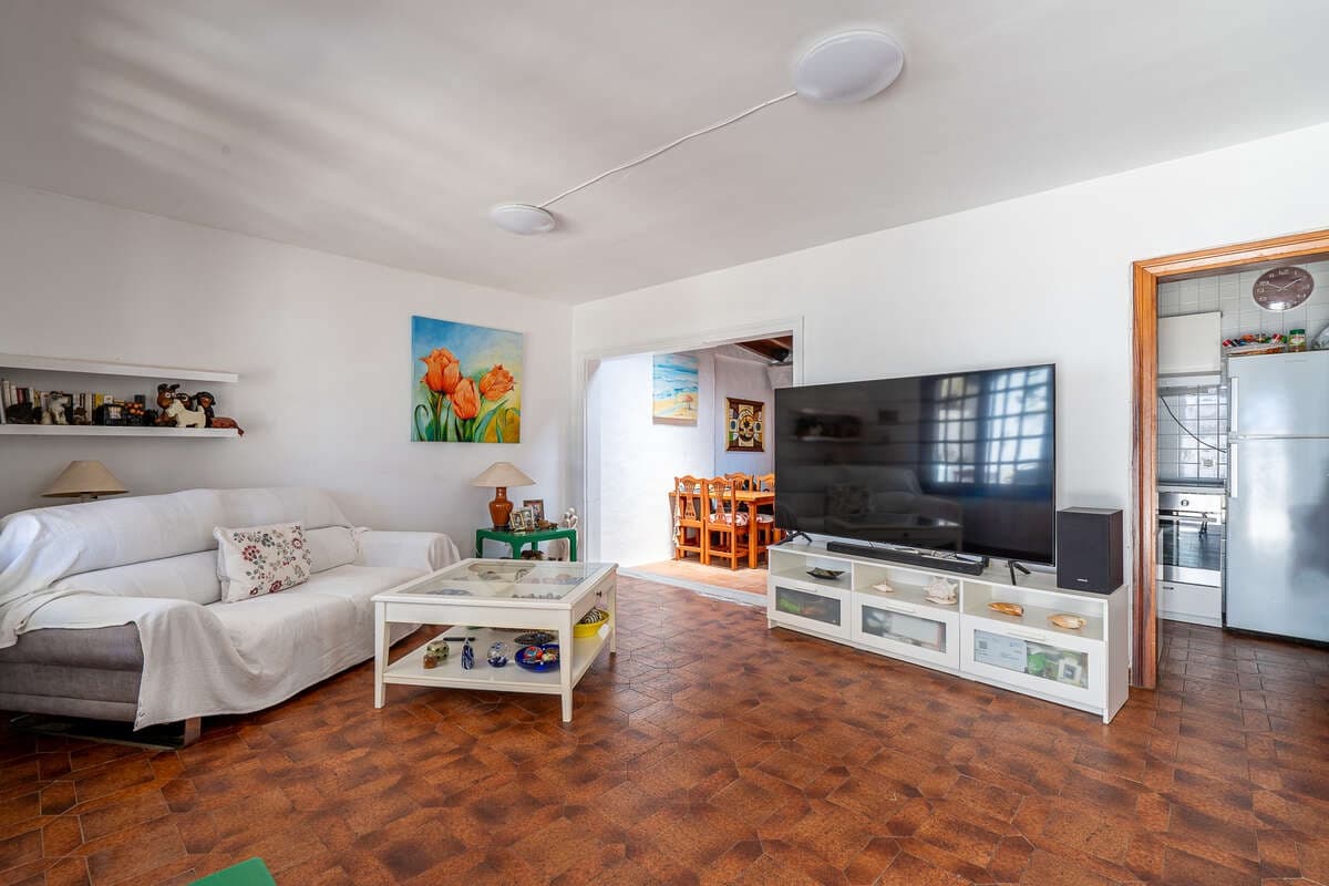 2 bedroom Bungalow for sale in Costa Teguise - € 369,000 (Ref: 9830500)