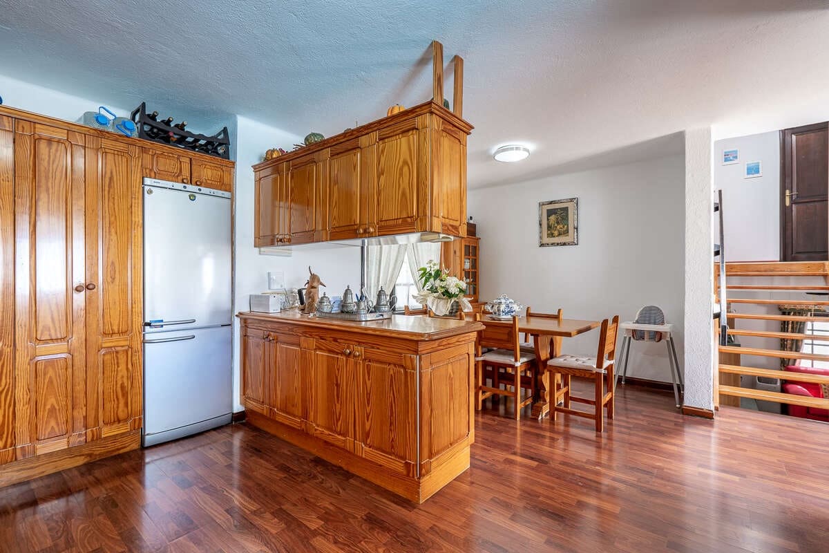 5 soveværelse Villa til salg i Playa del Cable med swimmingpool garage - € 730.000 (Ref: 9842020)