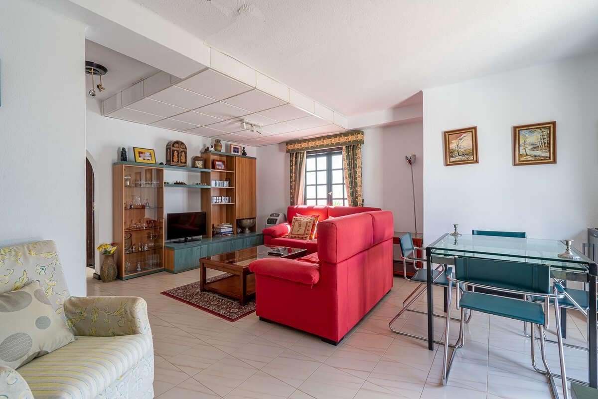 5 soveværelse Villa til salg i Playa del Cable med swimmingpool garage - € 730.000 (Ref: 9842020)