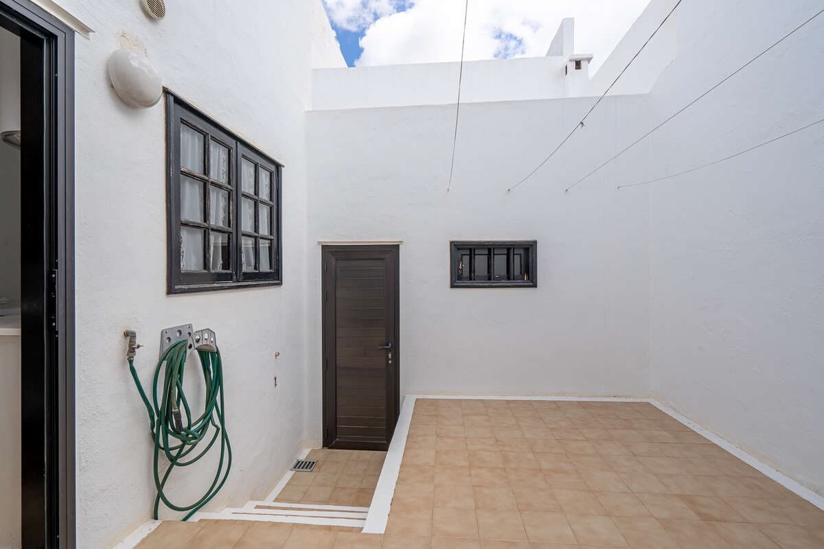 5 soveværelse Villa til salg i Playa del Cable med swimmingpool garage - € 730.000 (Ref: 9842020)