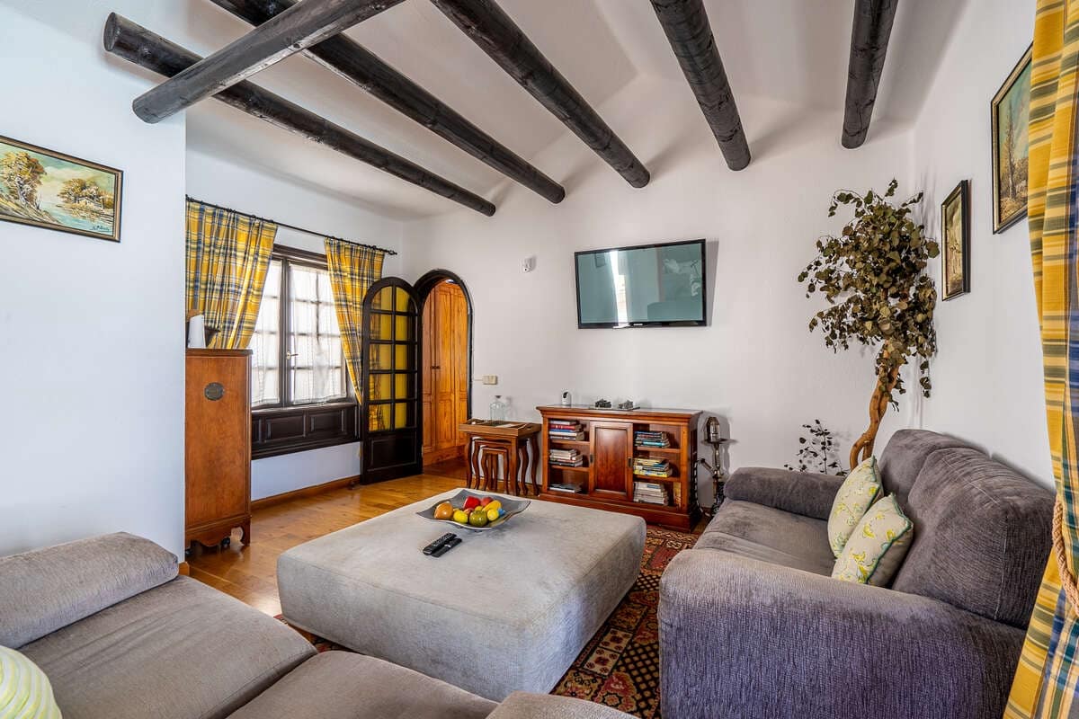 5 soveværelse Villa til salg i Playa del Cable med swimmingpool garage - € 730.000 (Ref: 9842020)