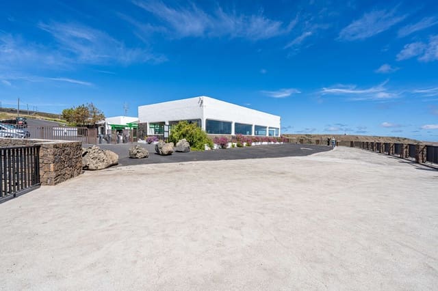 Commerciale in vendita in Haría con garage - 920.000 € (Rif: 9854761)