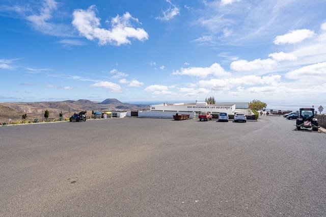 Commerciale in vendita in Haría con garage - 920.000 € (Rif: 9854761)