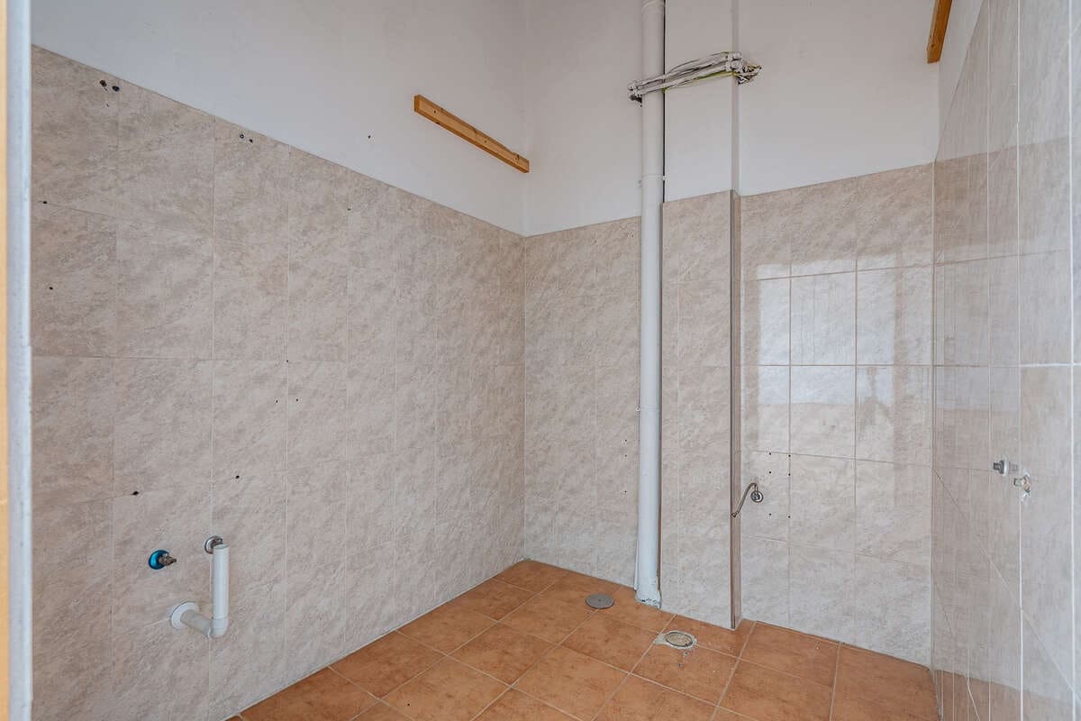 Kommersiell til salgs i Tias - € 169 000 (Ref: 9889642)