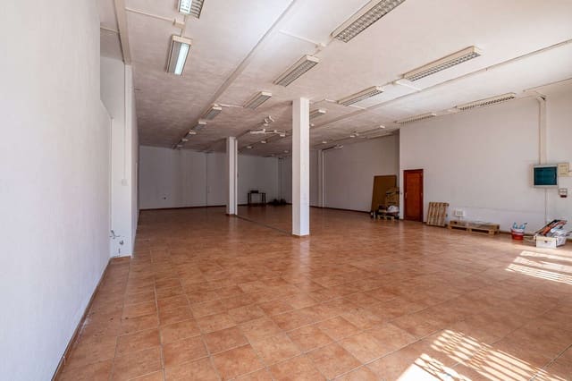 Kommersiell til salgs i Tías - € 169 000 (Ref: 9889642)