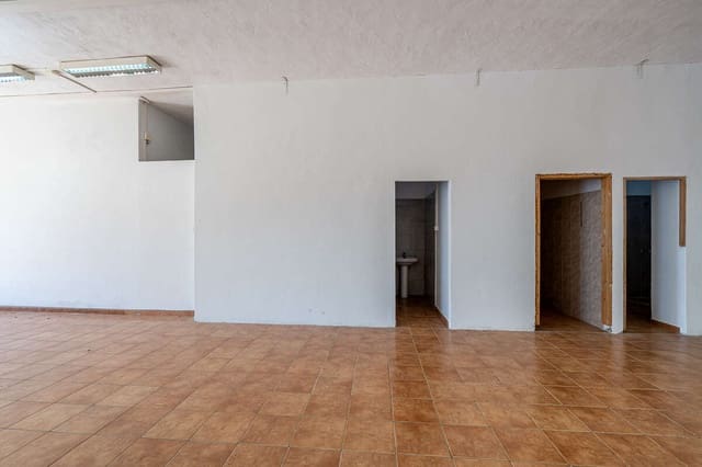 Kommersiell til salgs i Tías - € 169 000 (Ref: 9889642)