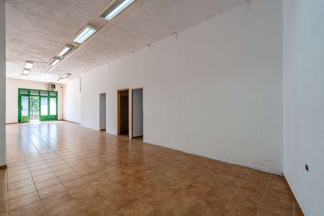 Kommersiell til salgs i Tías - € 169 000 (Ref: 9889642)