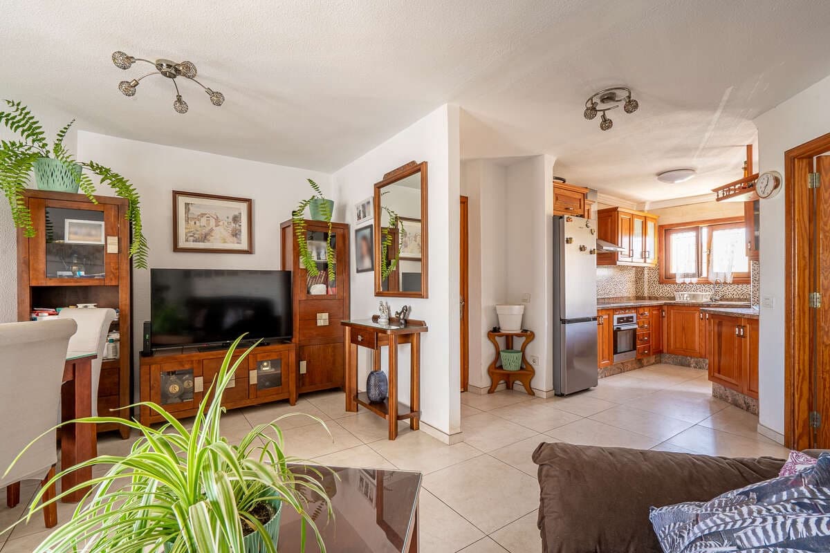4 slaapkamer Flat te koop in Arrecife - € 249.000 (Ref: 9895670)