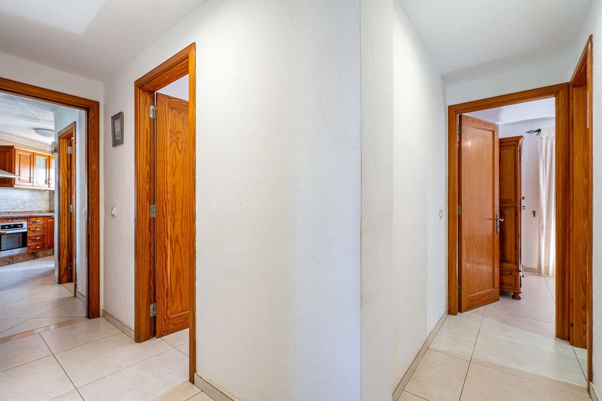 4 slaapkamer Flat te koop in Arrecife - € 249.000 (Ref: 9895670)