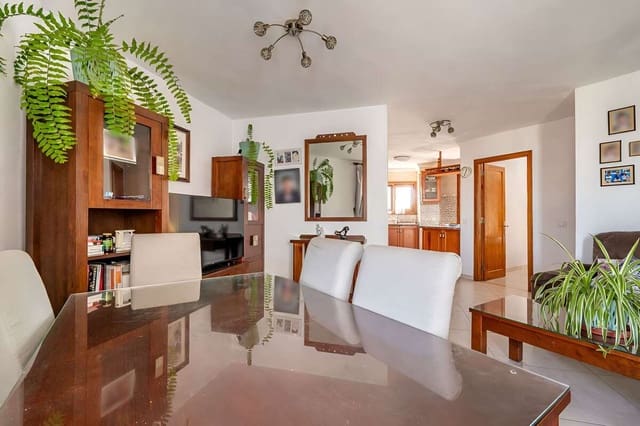 4 slaapkamer Flat te koop in Arrecife - € 249.000 (Ref: 9895670)