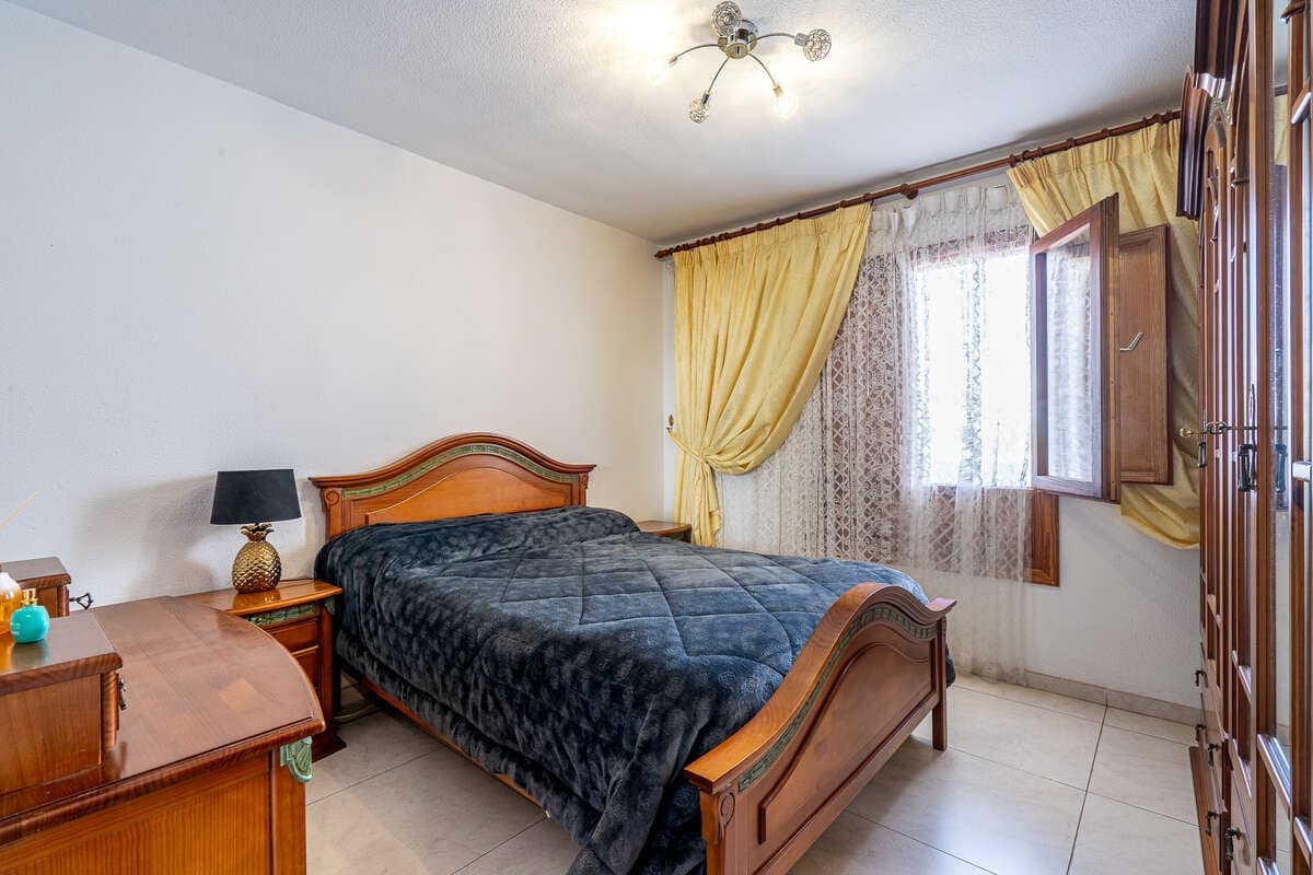 4 slaapkamer Flat te koop in Arrecife - € 249.000 (Ref: 9895670)