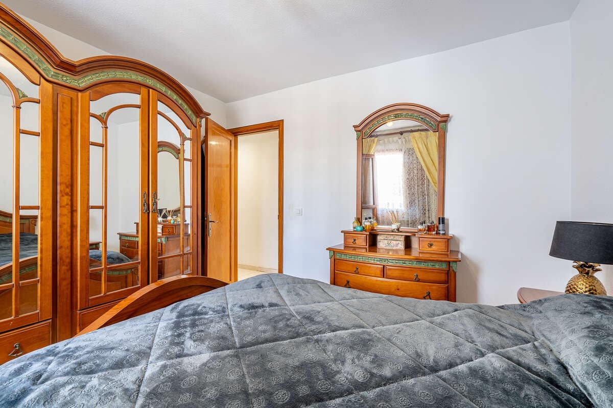 4 slaapkamer Flat te koop in Arrecife - € 249.000 (Ref: 9895670)