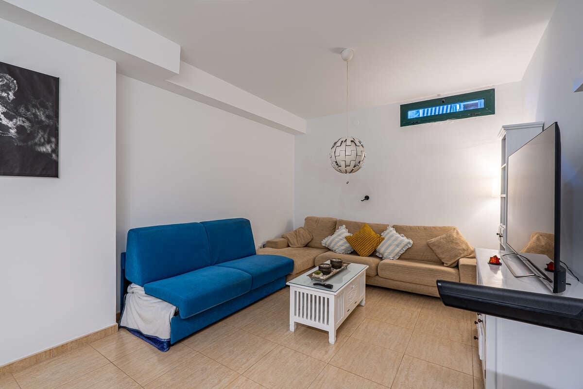 4 bedroom Semi-detached Villa for sale in Uga - € 349,000 (Ref: 9898622)