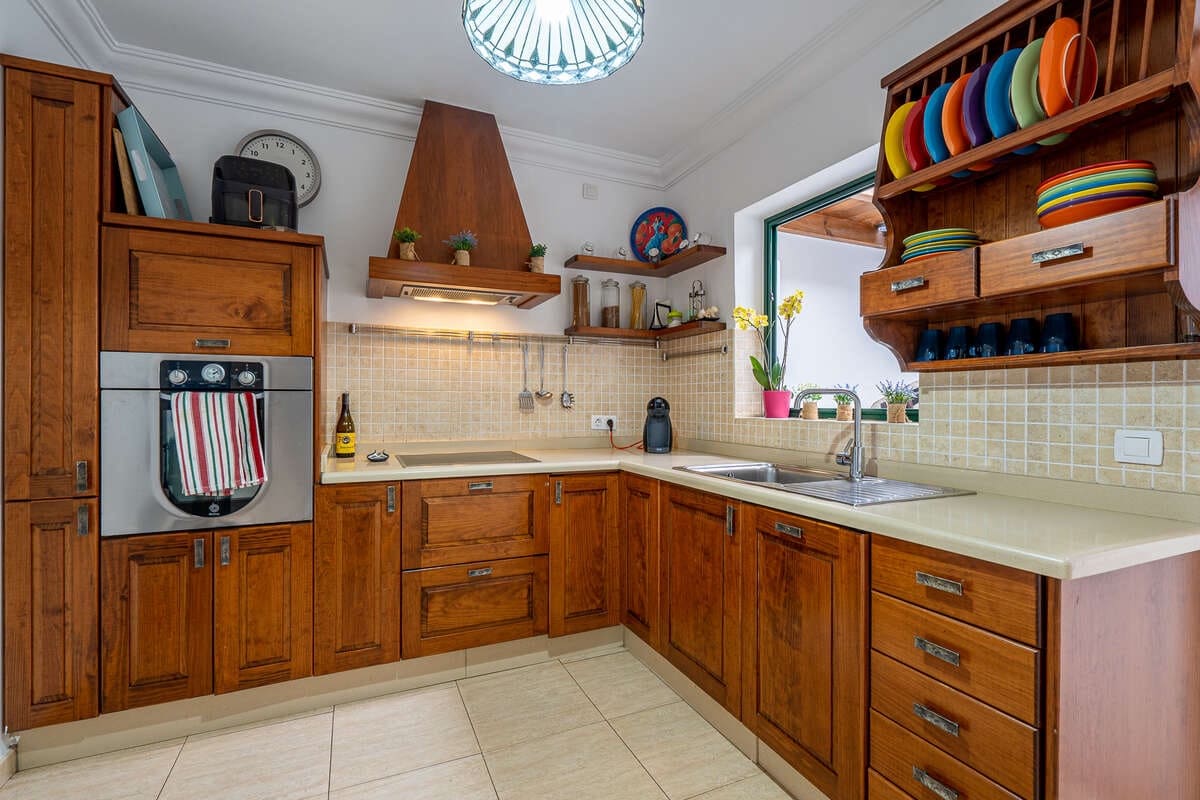 4 bedroom Semi-detached Villa for sale in Uga - € 349,000 (Ref: 9898622)