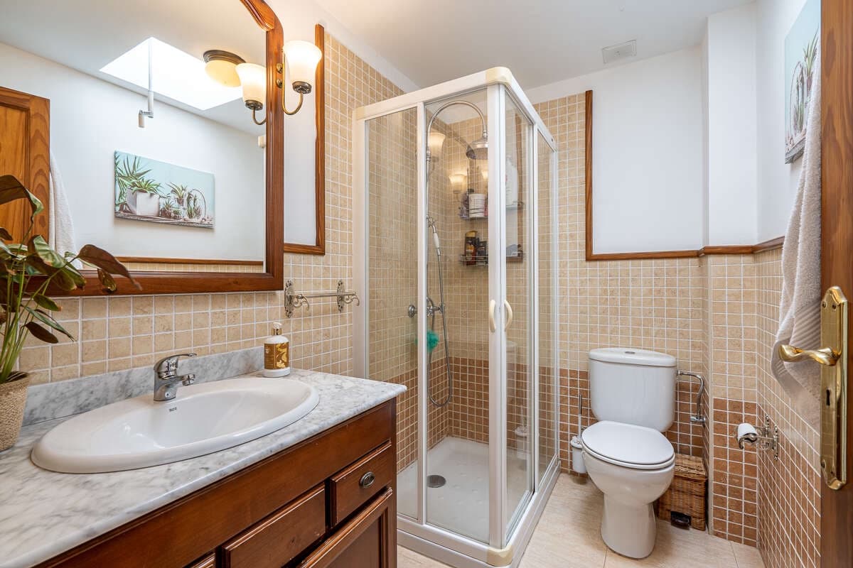 4 bedroom Semi-detached Villa for sale in Uga - € 349,000 (Ref: 9898622)