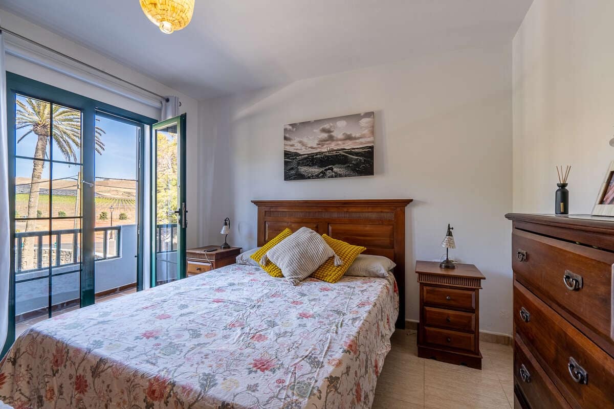 4 bedroom Semi-detached Villa for sale in Uga - € 349,000 (Ref: 9898622)