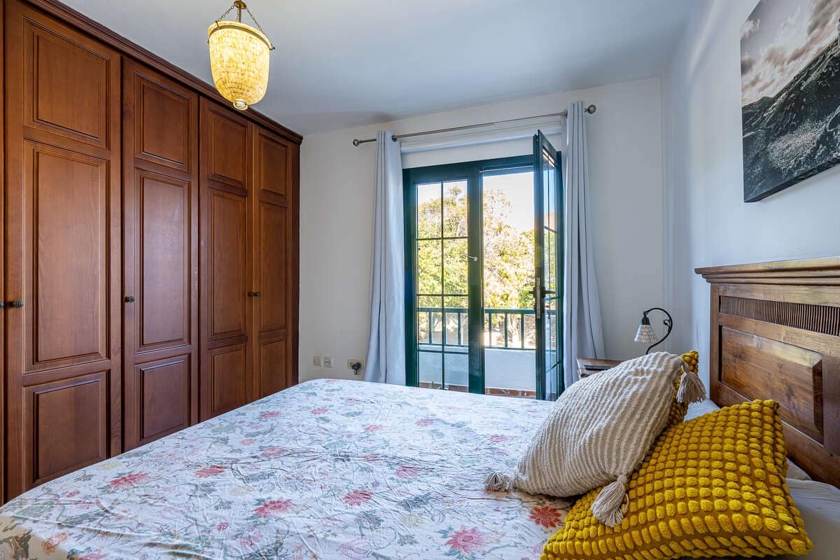 4 bedroom Semi-detached Villa for sale in Uga - € 349,000 (Ref: 9898622)