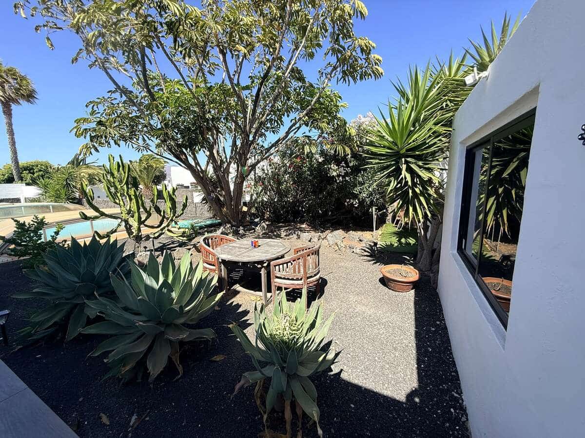 3 quarto Moradia para venda em Playa Blanca com piscina garagem - 545 000 € (Ref: 9900024)