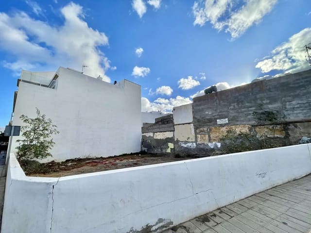 Terrain à Bâtir à vendre à Arrecife - 232 000 € (Ref: 9912387)