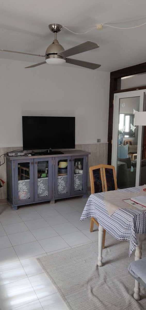 4 sovrum Semi-fristående Villa till salu i Costa Teguise med garage - 425 000 € (Ref: 9945017)