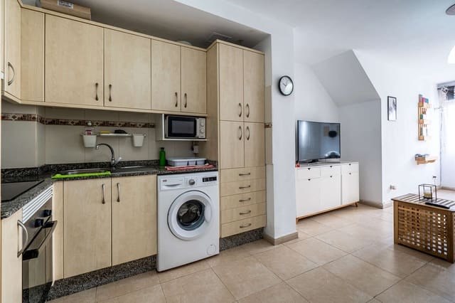 1 sypialnia Mieszkanie na sprzedaż w Arrecife - 118 000 € (Ref: 9950894)