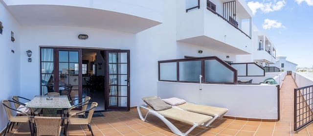 2 Zimmer Doppelhaus zu verkaufen in Costa Teguise, Teguise mit Pool - 299.000 € (Ref: 9984238)