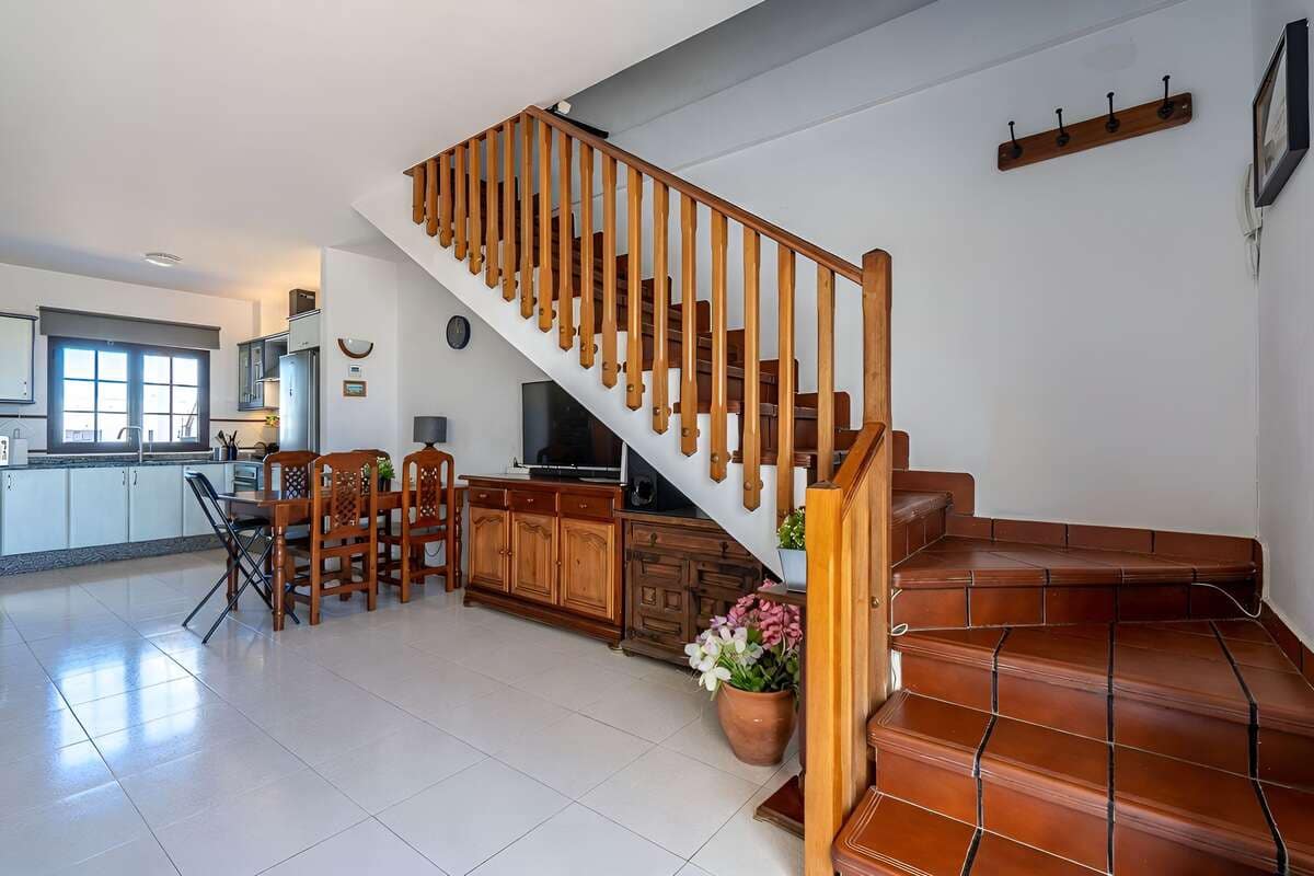 2 Zimmer Doppelhaus zu verkaufen in Costa Teguise mit Pool - 299.000 € (Ref: 9984238)