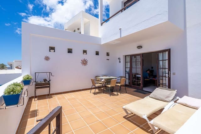 2 Zimmer Doppelhaus zu verkaufen in Costa Teguise, Teguise mit Pool - 299.000 € (Ref: 9984238)