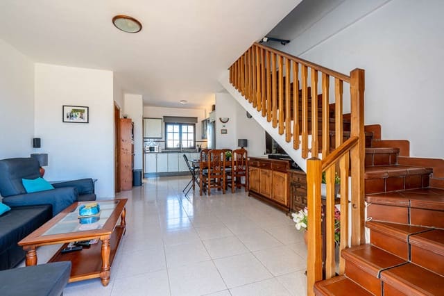 2 Zimmer Doppelhaus zu verkaufen in Costa Teguise, Teguise mit Pool - 299.000 € (Ref: 9984238)