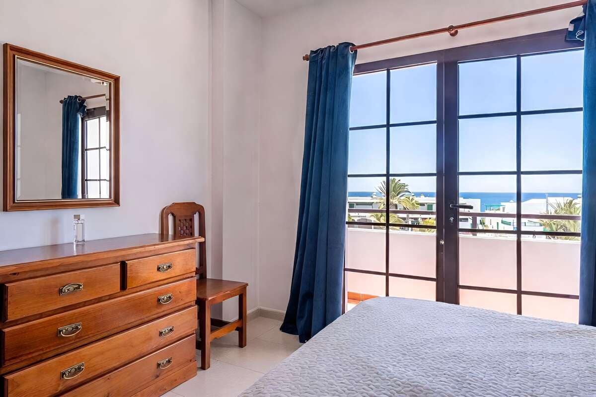 2 Zimmer Doppelhaus zu verkaufen in Costa Teguise mit Pool - 299.000 € (Ref: 9984238)