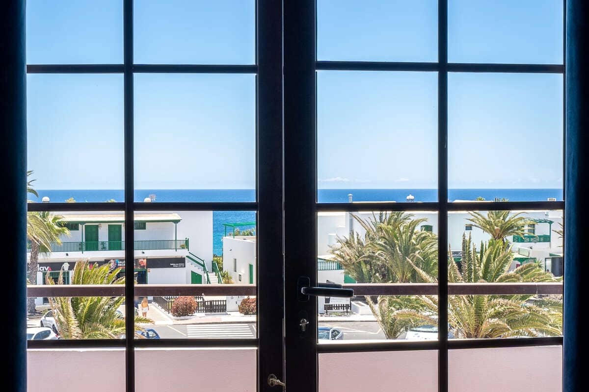 2 Zimmer Doppelhaus zu verkaufen in Costa Teguise mit Pool - 299.000 € (Ref: 9984238)