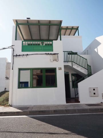 6 chambre Finca/Maison de Campagne à vendre à Caleta de Famara, Teguise - 685 000 € (Ref: 9986239)