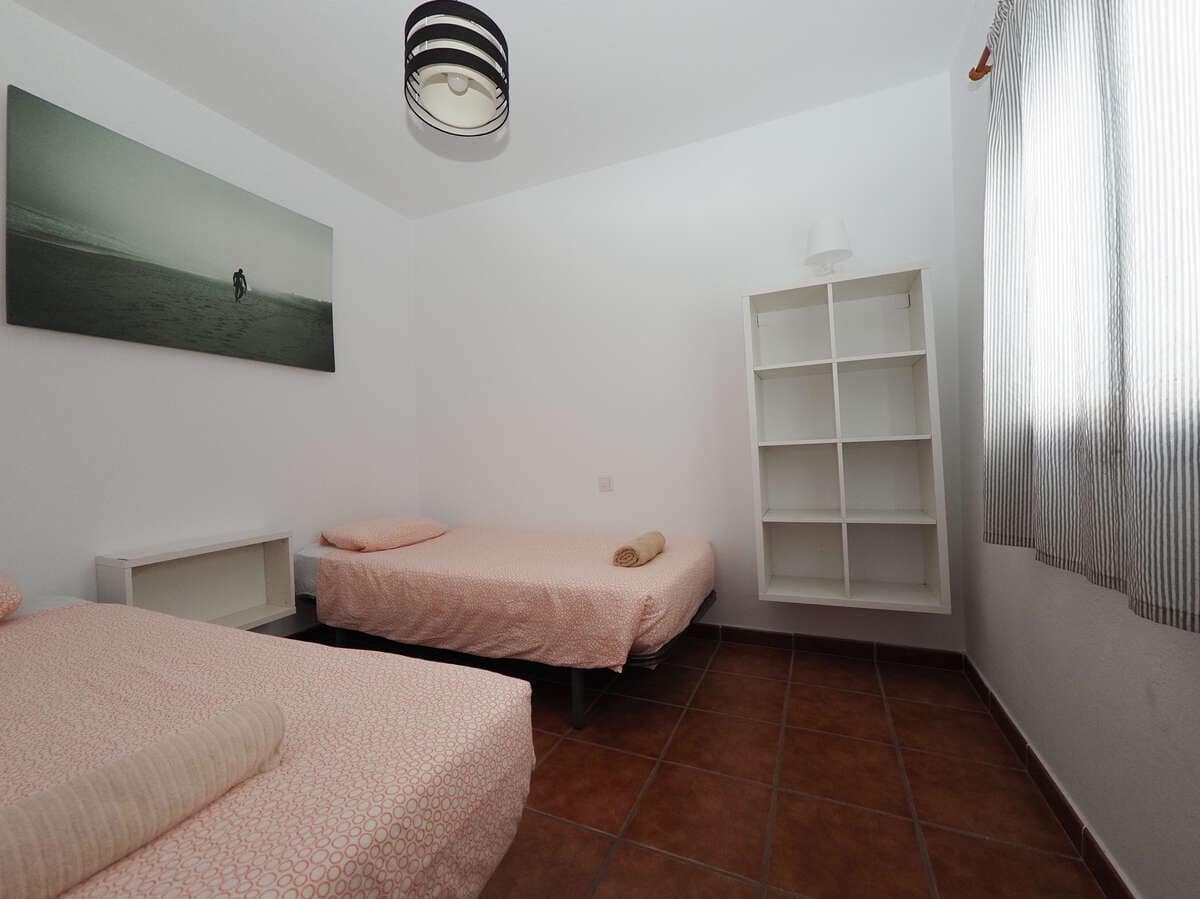 6 bedroom Finca/Country House for sale in Caleta de Famara - € 685,000 (Ref: 9986239)