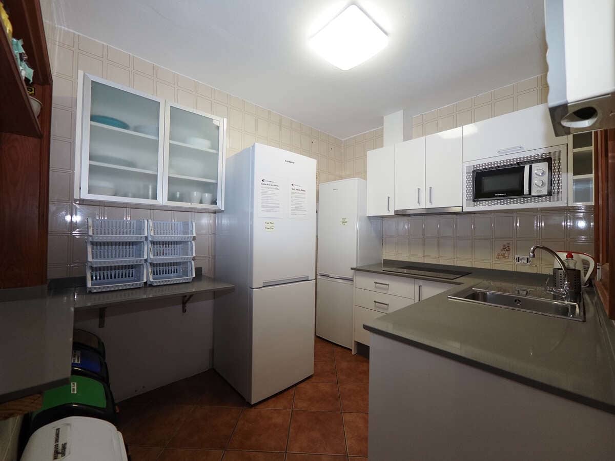6 bedroom Finca/Country House for sale in Caleta de Famara - € 685,000 (Ref: 9986239)