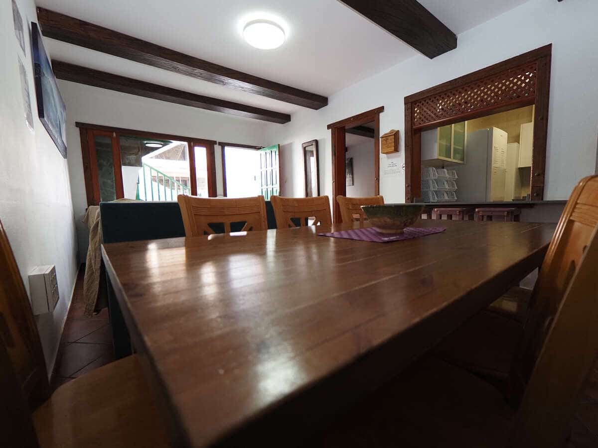 6 bedroom Finca/Country House for sale in Caleta de Famara - € 685,000 (Ref: 9986239)