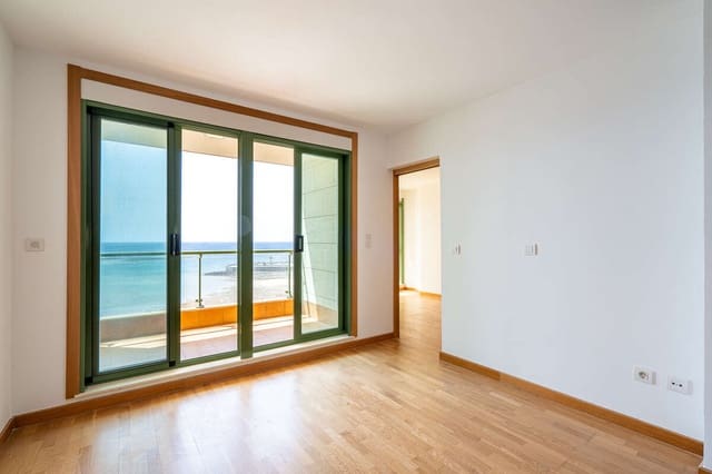 3 sypialnia Mieszkanie na sprzedaż w Arrecife z garażem - 490 000 € (Ref: 9997821)