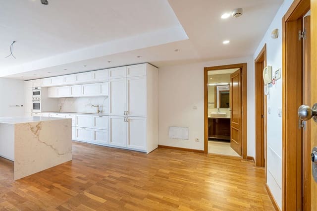 3 sypialnia Mieszkanie na sprzedaż w Arrecife z garażem - 490 000 € (Ref: 9997821)