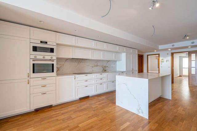 3 sypialnia Mieszkanie na sprzedaż w Arrecife z garażem - 490 000 € (Ref: 9997821)
