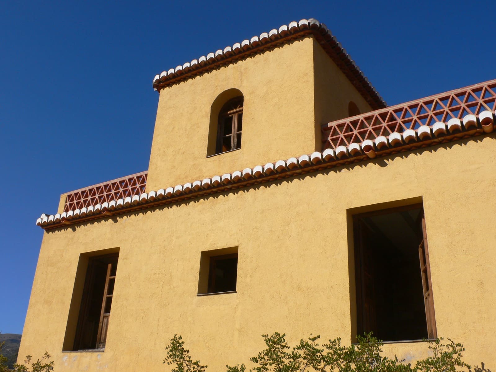 Ubebygd land til salgs i Pinos del Valle - € 95 000 (Ref: 6898398)