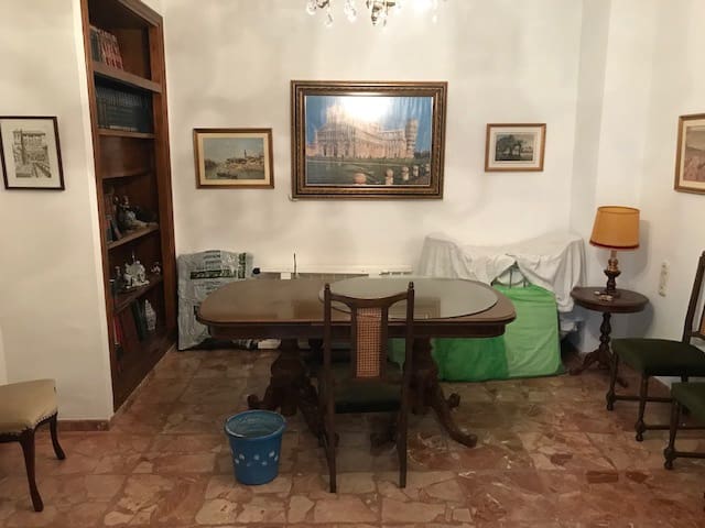 5 soveværelse Byhus til salg i Melegis - € 210.000 (Ref: 6902590)