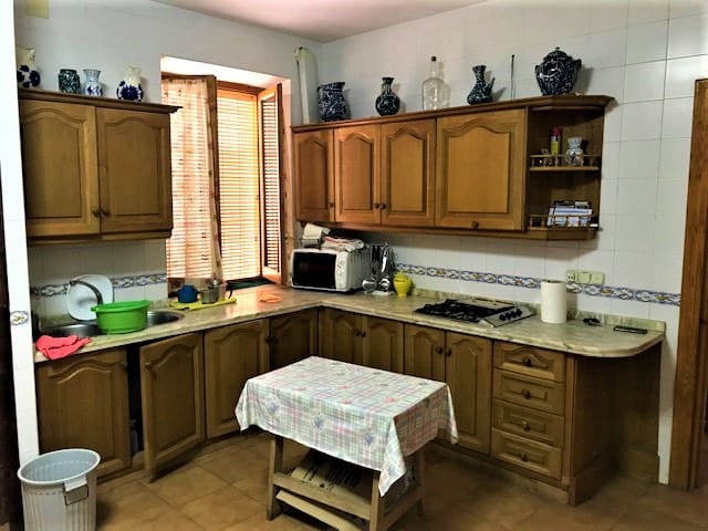 5 soveværelse Byhus til salg i Melegis - € 210.000 (Ref: 6902590)